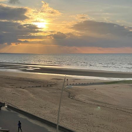 Appartement Vu Sur Mer Cabourg Exterior foto